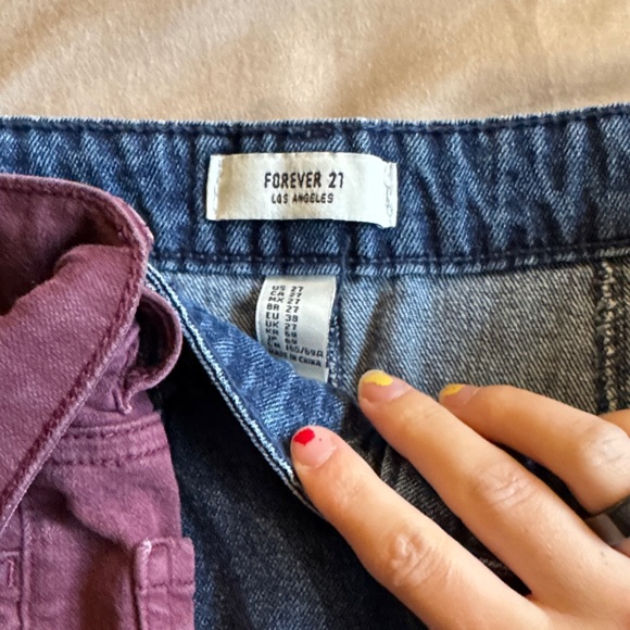 Mid Rise / High Rise Shortie Denim Shorts - Picture 5 of 11